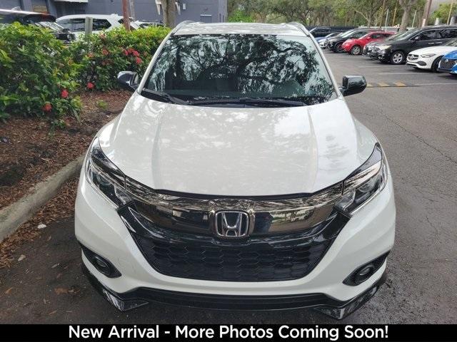 Photo of 2022 White Honda HR-V