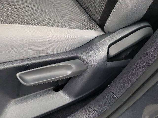 Photo of 2023 Platinum Gray Metallic Volkswagen Taos