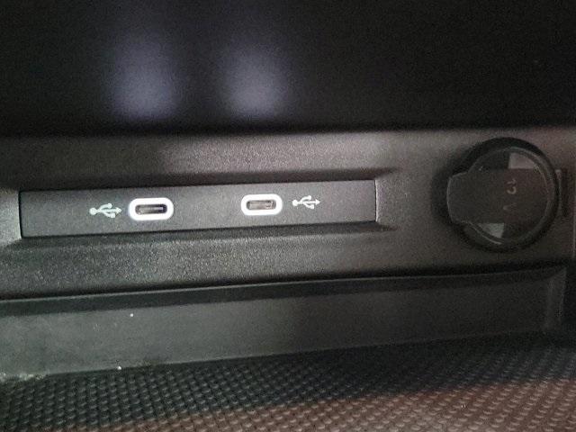 Photo of 2023 Platinum Gray Metallic Volkswagen Taos