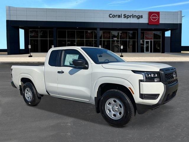 Photo of 2026 Glacier White Nissan Frontier