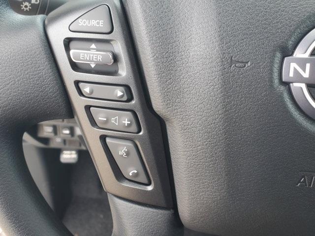 Photo of 2026 Glacier White Nissan Frontier