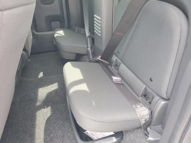 Photo of 2026 Glacier White Nissan Frontier