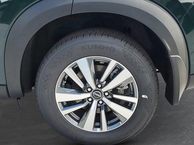 Photo of 2025 Obsidian Green Nissan Pathfinder