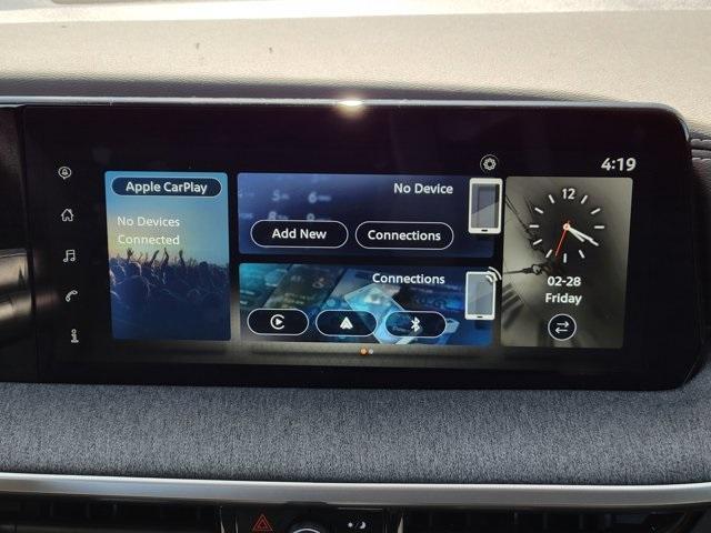 Photo of 2025 2t Gun Blk Roof Nissan Kicks
