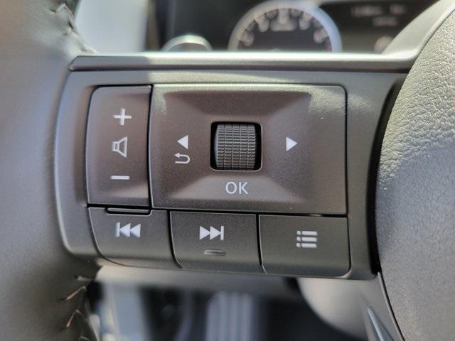 Photo of 2025 Black Nissan Pathfinder