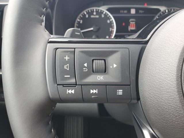 Photo of 2025 Scarlet Ember Nissan Pathfinder