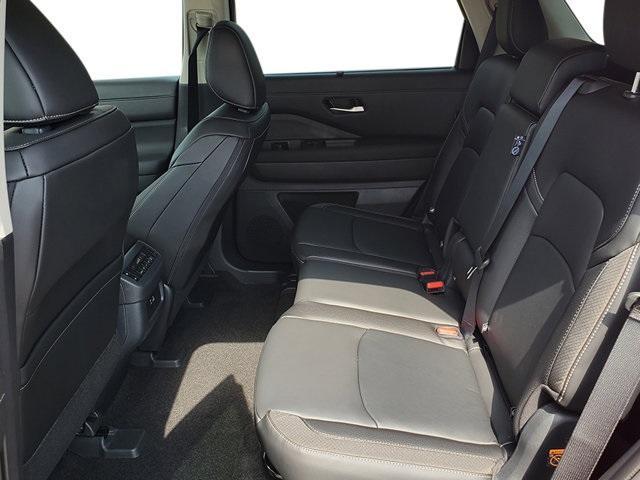 Photo of 2025 Scarlet Ember Nissan Pathfinder