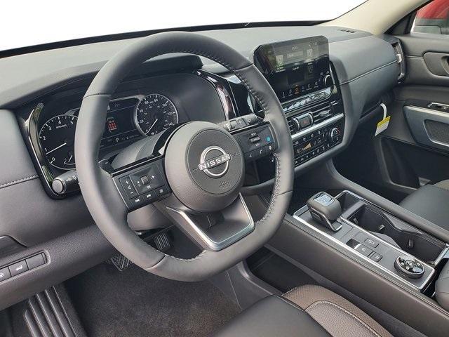 Photo of 2025 Scarlet Ember Nissan Pathfinder