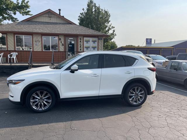 Photo of 2019 Snowflake White Pearl Mica Mazda CX-5