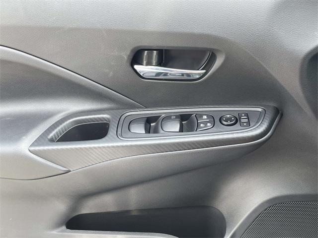 Photo of 2025 Gray Nissan Versa
