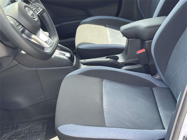 Photo of 2025 Gray Nissan Versa