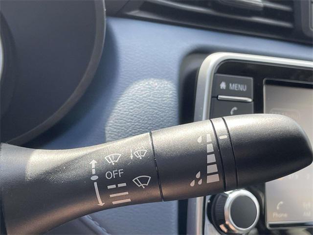 Photo of 2025 Gray Nissan Versa
