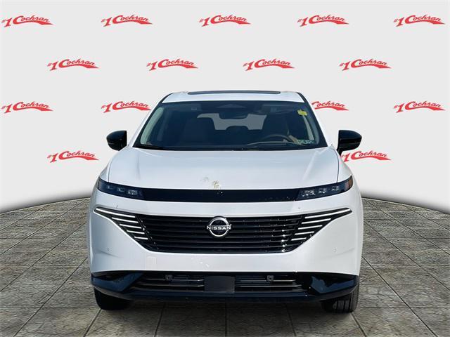 Photo of 2025 White Nissan Murano