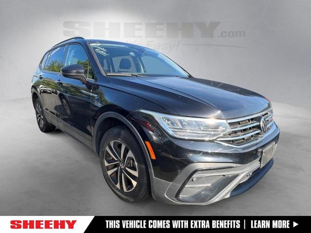 Photo of 2023 Deep Black Pearl Volkswagen Tiguan