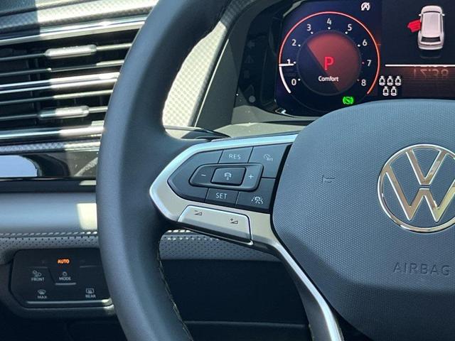 Photo of 2025 Pure Gray Volkswagen Atlas