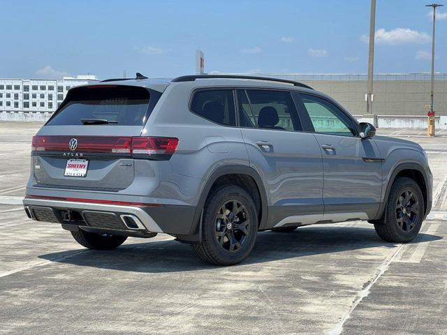 Photo of 2025 Pure Gray Volkswagen Atlas