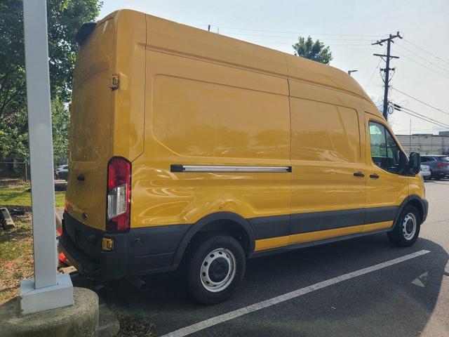 Photo of 2020 School Bus Yellow Ford Transit-250