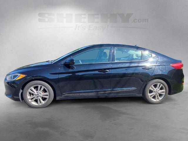 Photo of 2017 Phantom Black Hyundai ELANTRA