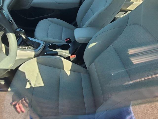 Photo of 2017 Phantom Black Hyundai ELANTRA