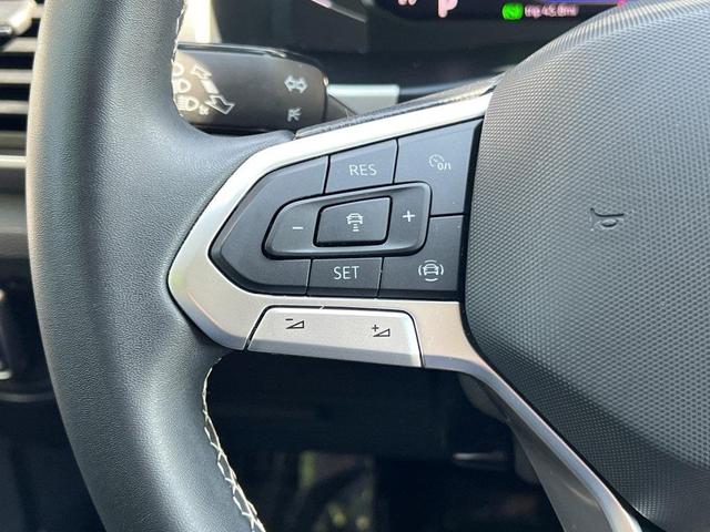 Photo of 2022 Deep Black Pearl Volkswagen Atlas