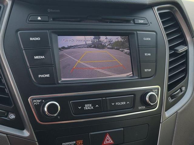 Photo of 2018 Pearl White Hyundai Santa Fe Sport