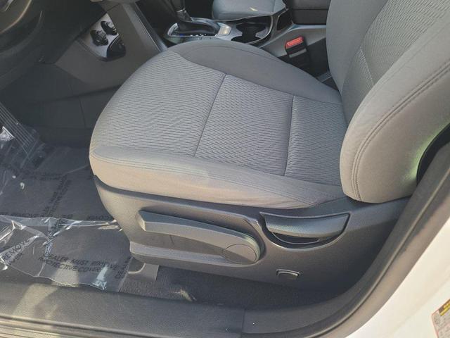 Photo of 2018 Pearl White Hyundai Santa Fe Sport