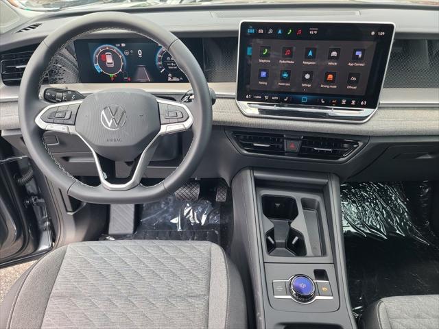Photo of 2025 Platinum Volkswagen Tiguan