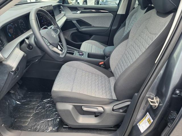 Photo of 2025 Platinum Volkswagen Tiguan