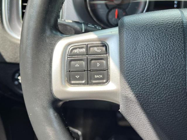 Photo of 2014 Bright White Clearcoat Dodge Charger