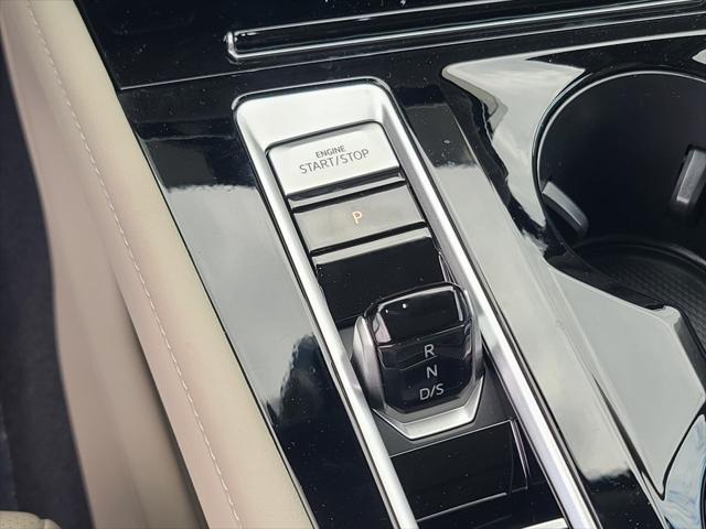 Photo of 2025 Gray Volkswagen Atlas