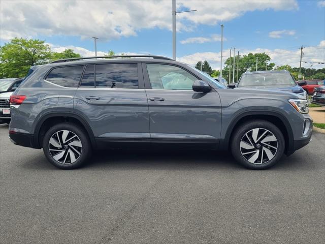 Photo of 2025 Gray Volkswagen Atlas