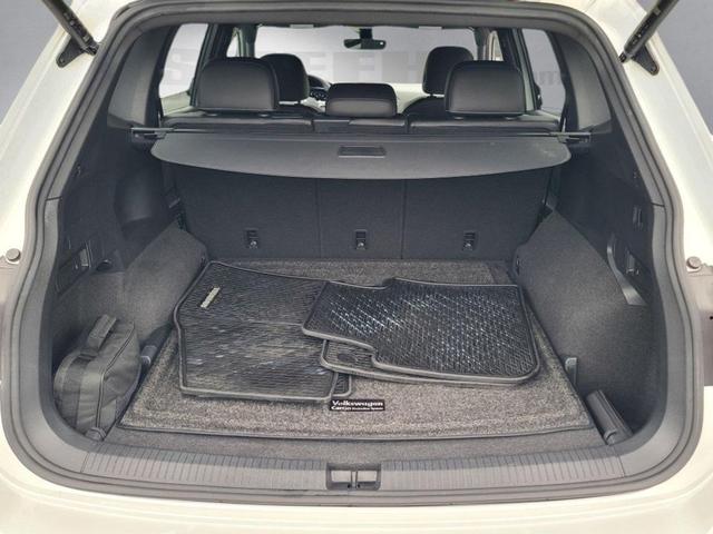 Photo of 2022 White Pearl Volkswagen Tiguan