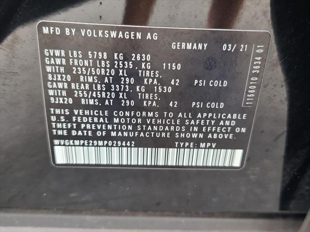 Photo of 2021 Mythos Black Metallic Volkswagen ID.4