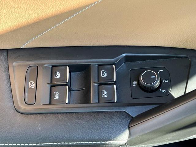 Photo of 2024 Pure White Volkswagen Tiguan