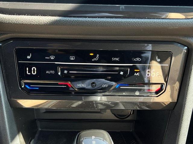 Photo of 2024 Pure White Volkswagen Tiguan