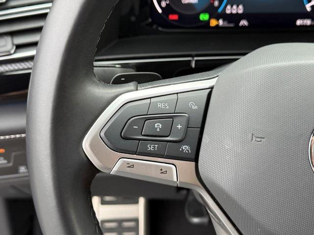 Photo of 2025 Mountain Lake Blue Metallic Volkswagen Atlas Cross Sport