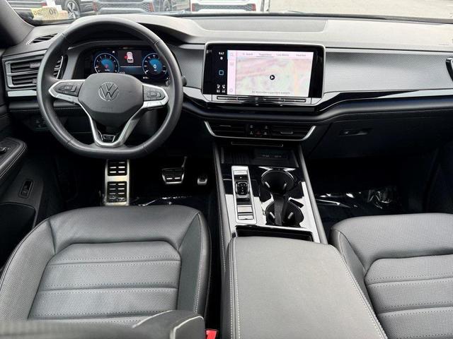 Photo of 2025 Mountain Lake Blue Metallic Volkswagen Atlas Cross Sport