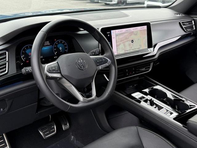 Photo of 2025 Mountain Lake Blue Metallic Volkswagen Atlas Cross Sport