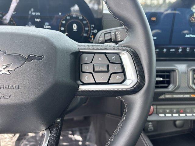 Photo of 2025 Molten Ford Mustang
