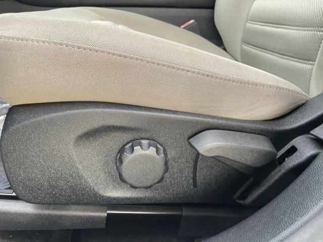 Photo of 2018 Ingot Silver Ford Fusion Hybrid