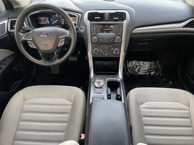 Photo of 2018 Ingot Silver Ford Fusion Hybrid