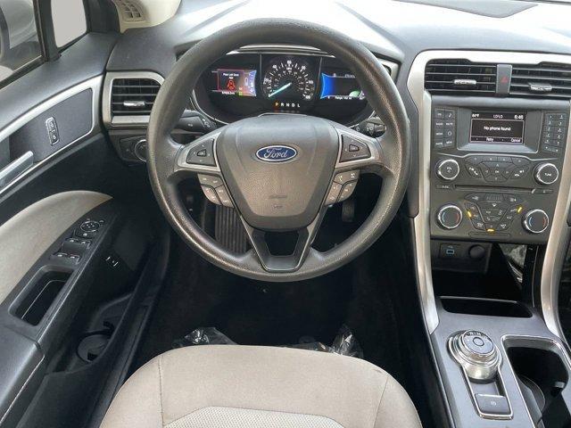 Photo of 2018 Ingot Silver Ford Fusion Hybrid