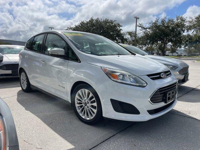 Photo of 2017 Oxford White Ford C-Max Hybrid