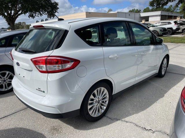 Photo of 2017 Oxford White Ford C-Max Hybrid