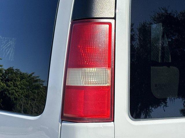 Photo of 2016 Summit White Chevrolet Express 2500