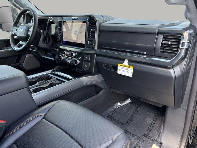 Photo of 2025 Agate Black Metallic Ford F-250