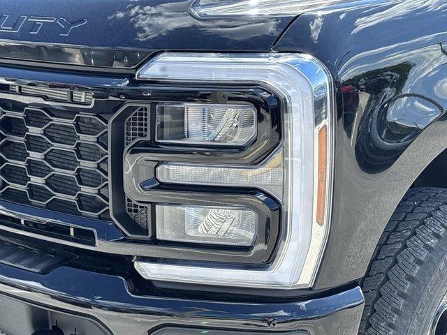 Photo of 2025 Agate Black Metallic Ford F-250