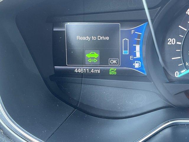 Photo of 2018 White Gold Metallic Ford Fusion Hybrid