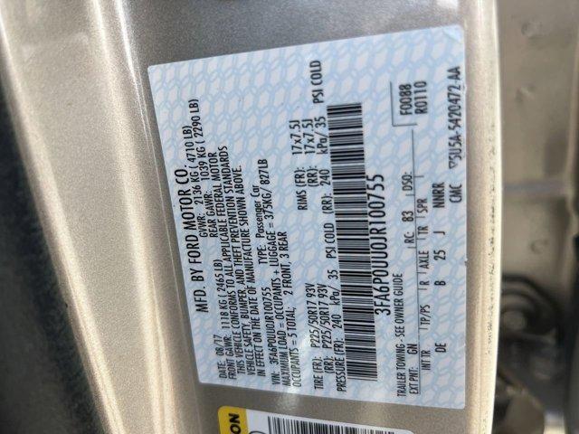 Photo of 2018 White Gold Metallic Ford Fusion Hybrid