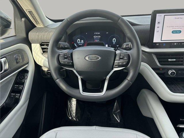 Photo of 2025 Agate Black Metallic Ford Explorer
